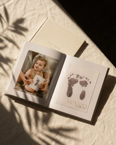 Inkless Baby Footprint Kit – 12 Monthly Milestone Cards view 3